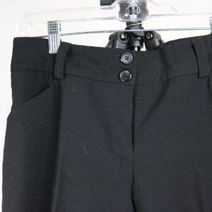 Dressbarn Black Capris Sz. 4